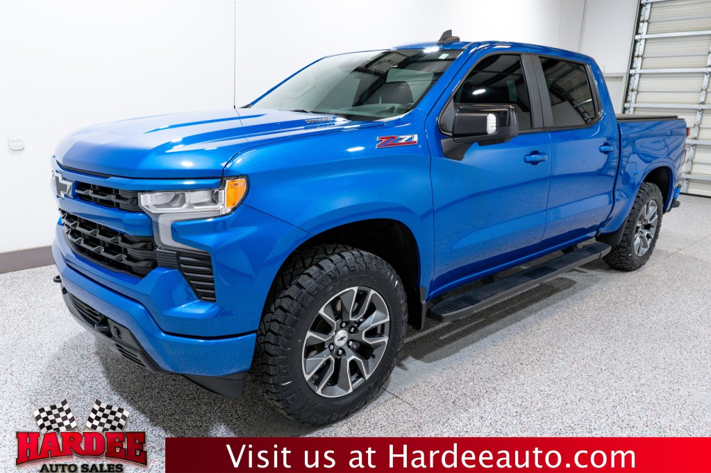2023 Chevrolet Silverado 1500 Image 2