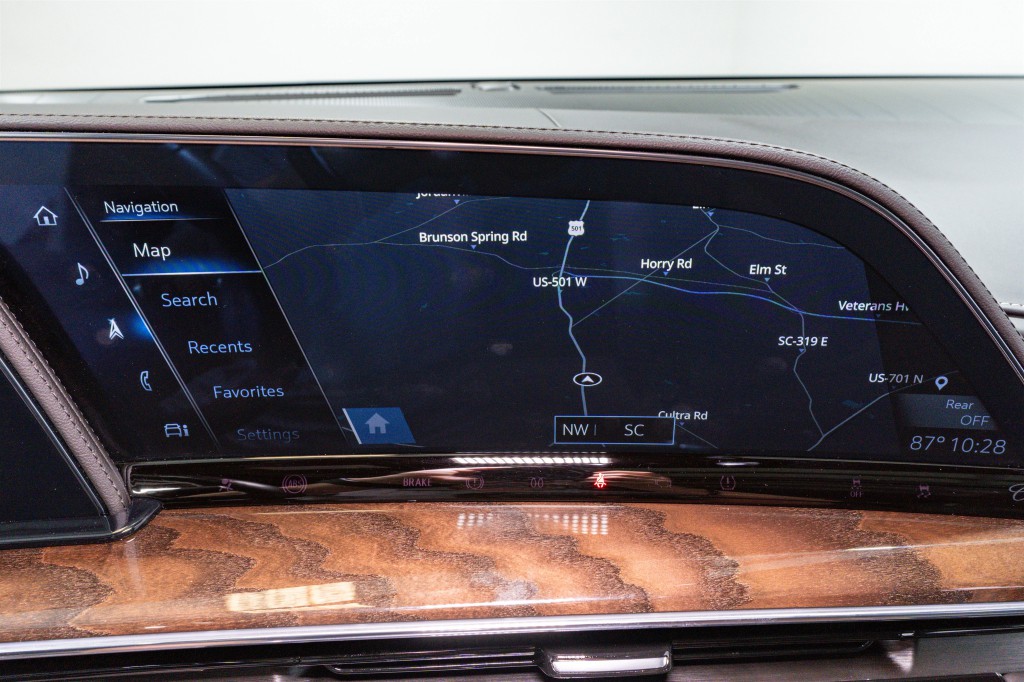 2022 Cadillac Escalade Image 17