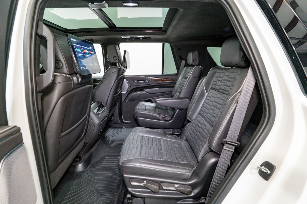 2022 Cadillac Escalade Image 35