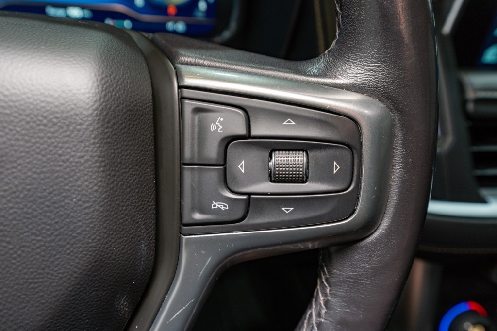 2022 Chevrolet Suburban Image 25
