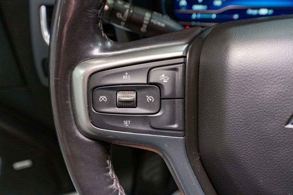 2022 Chevrolet Suburban Image 26