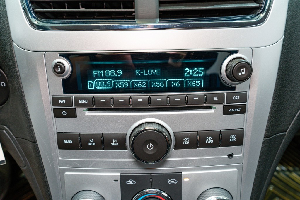 2010 Chevrolet Malibu Image 15