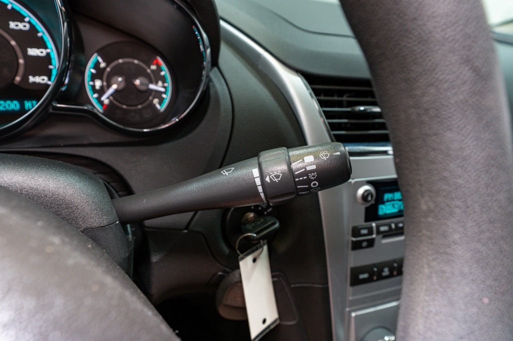 2010 Chevrolet Malibu Image 21
