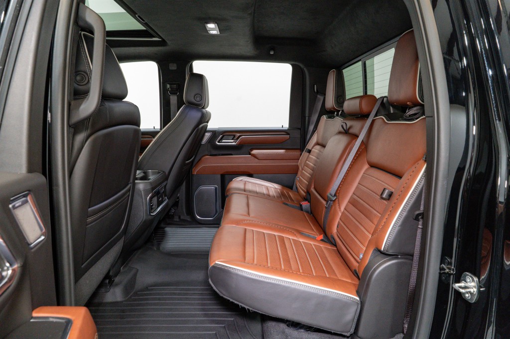 2024 GMC Sierra 2500 Image 37