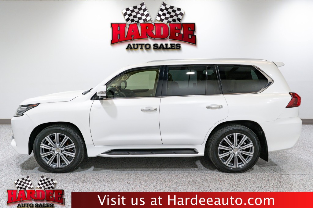 2017 Lexus LX Image 1