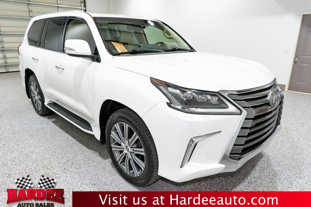2017 Lexus LX Image 6