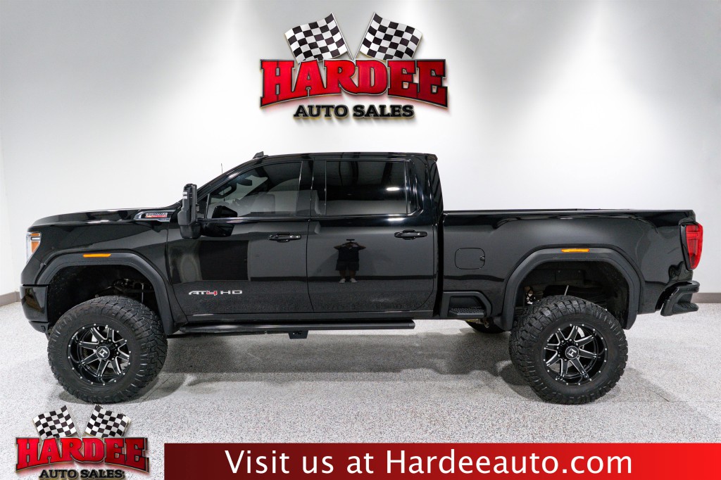 2022 GMC Sierra 2500 Image 1