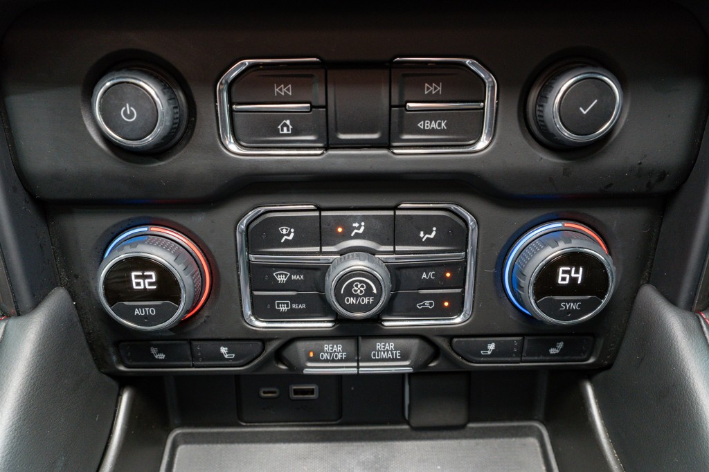 2021 Chevrolet Tahoe Image 23