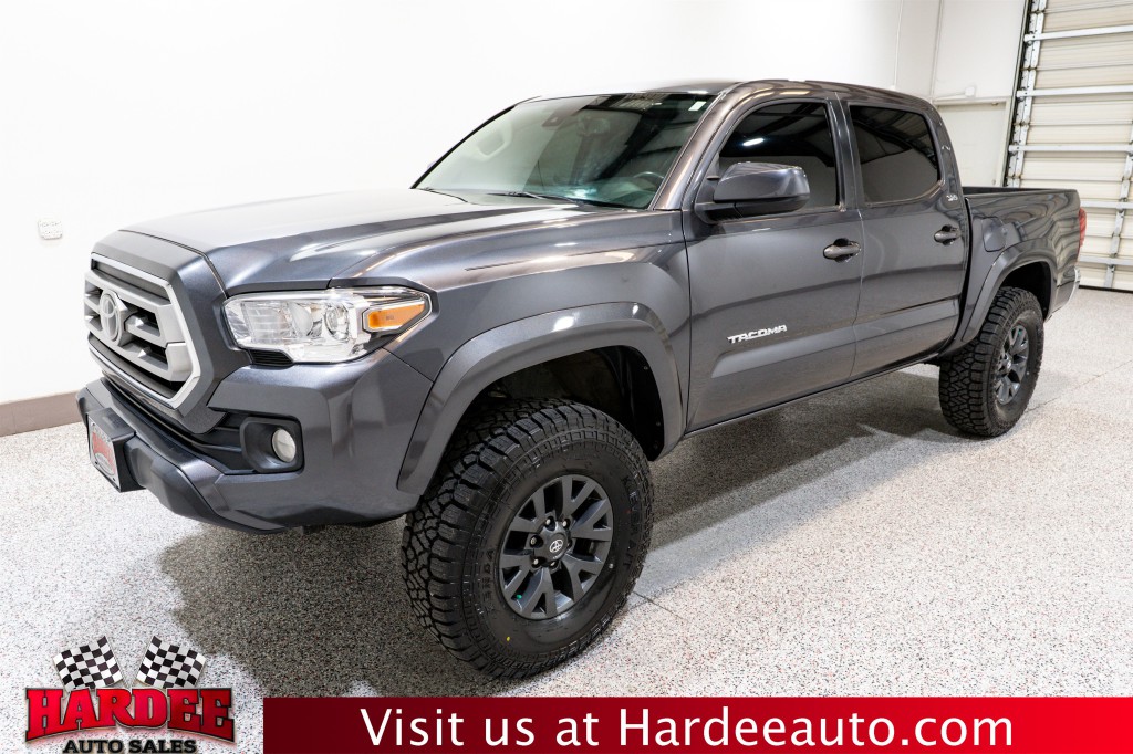 2022 Toyota Tacoma Image 2