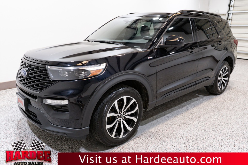 2023 Ford Explorer Image 2