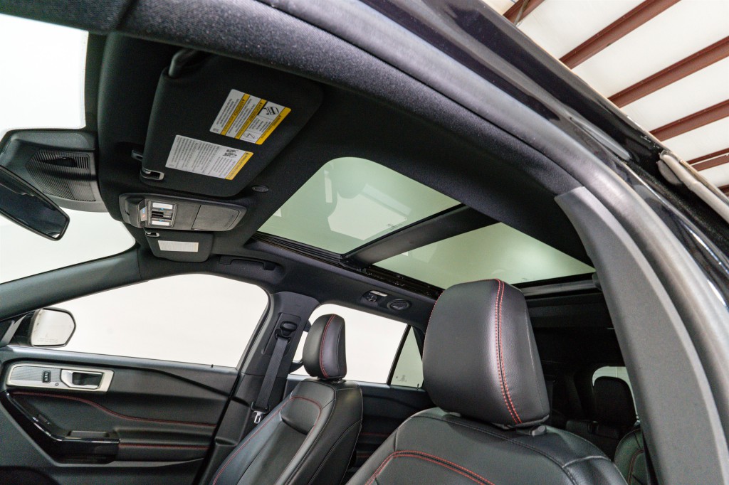 2023 Ford Explorer Image 17