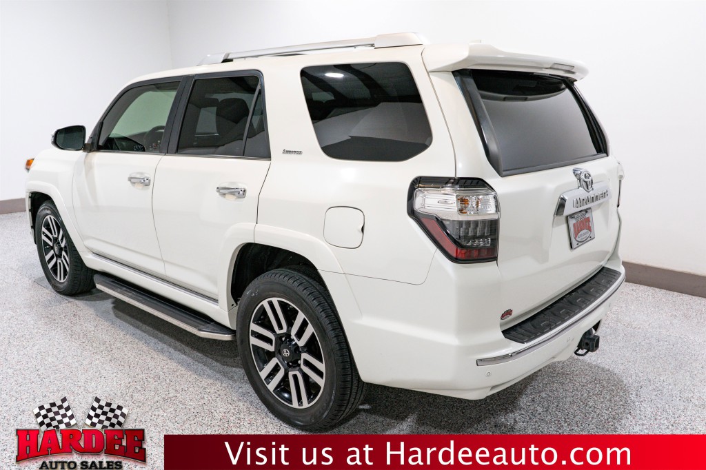 2016 Toyota 4Runner Image 3
