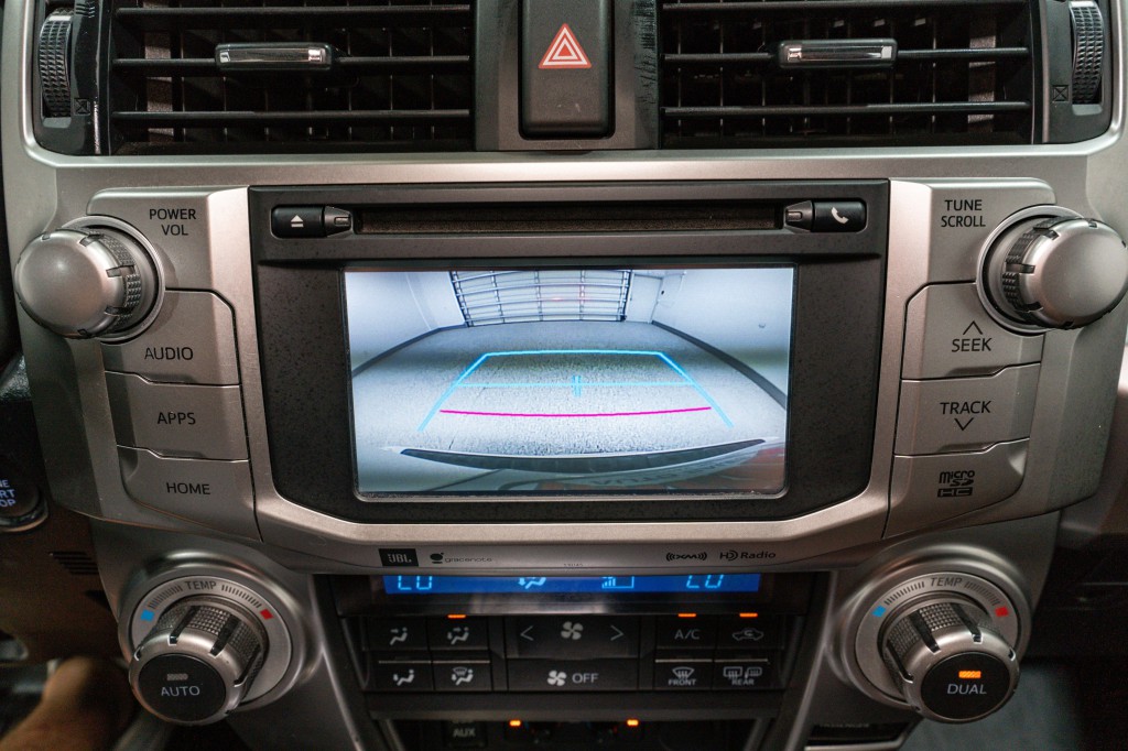 2016 Toyota 4Runner Image 20