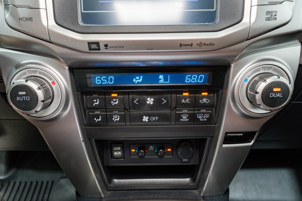 2016 Toyota 4Runner Image 21