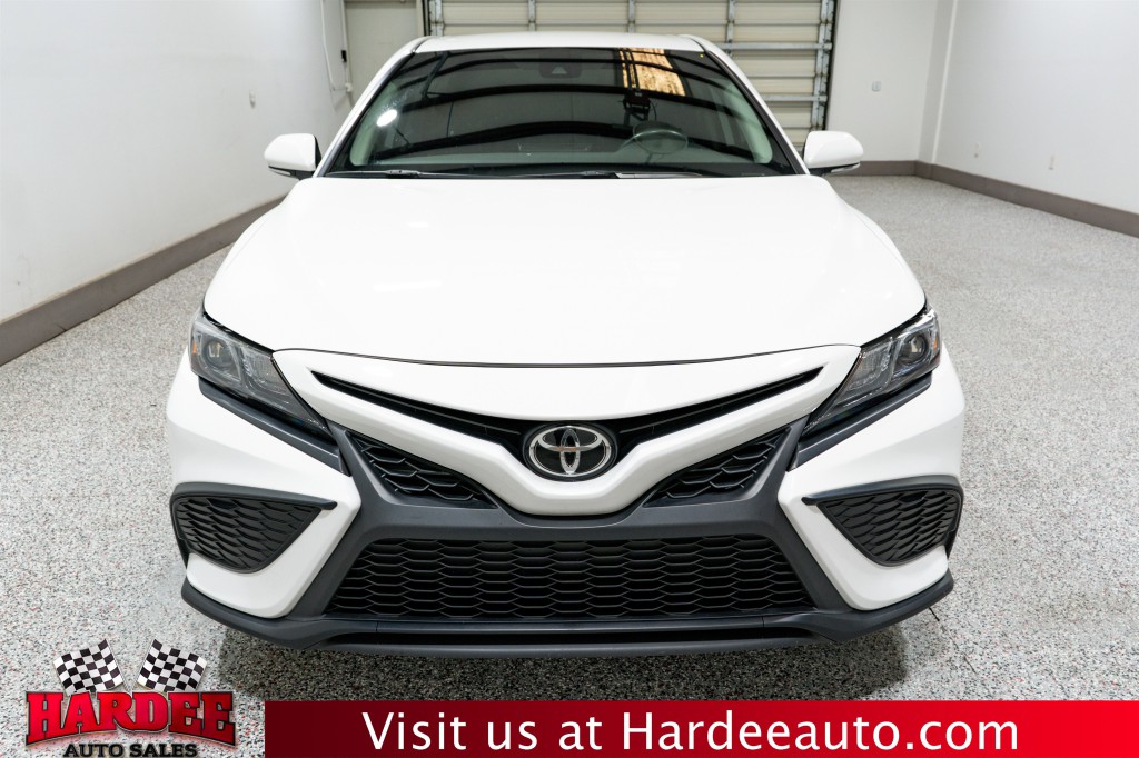 2024 Toyota Camry Image 7