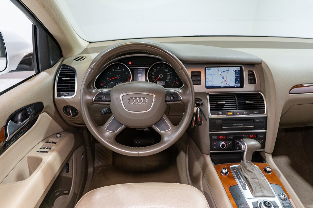 2013 Audi Q7 Image 9