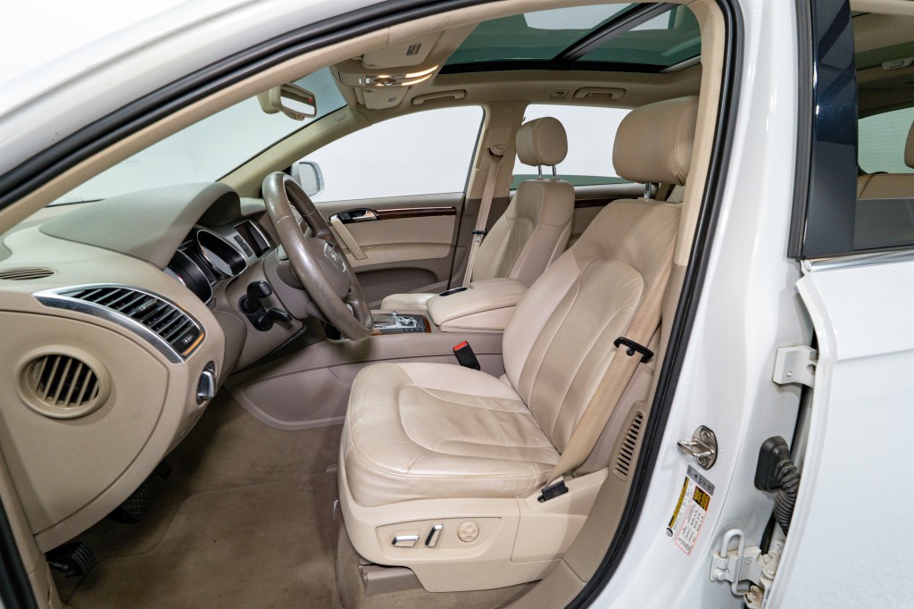 2013 Audi Q7 Image 13