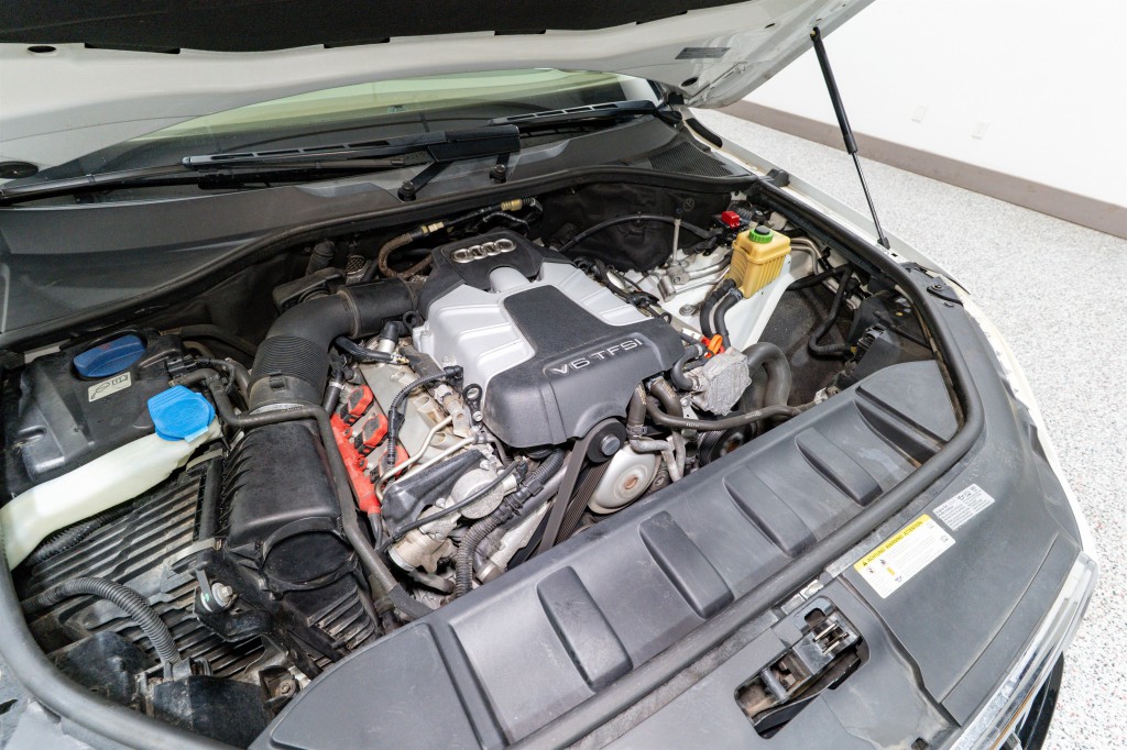 2013 Audi Q7 Image 32