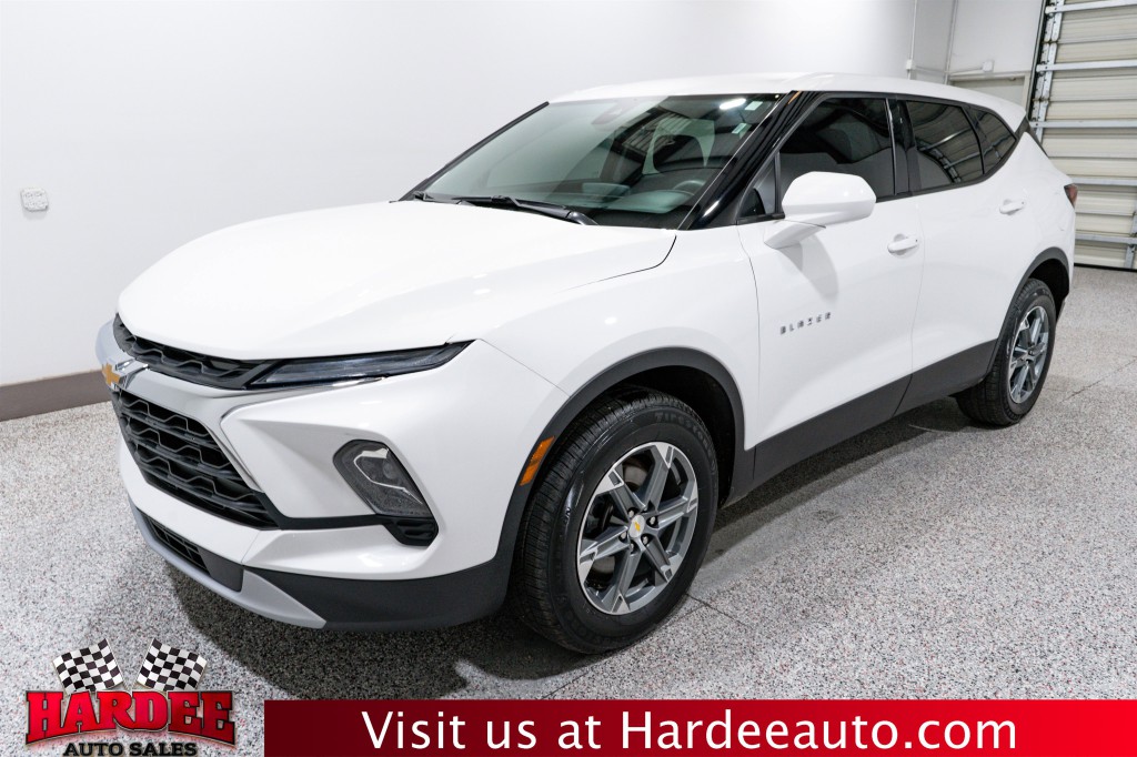 2023 Chevrolet Blazer Image 2