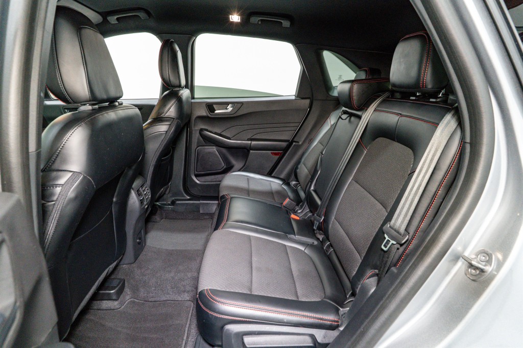 2024 Ford Escape Image 31
