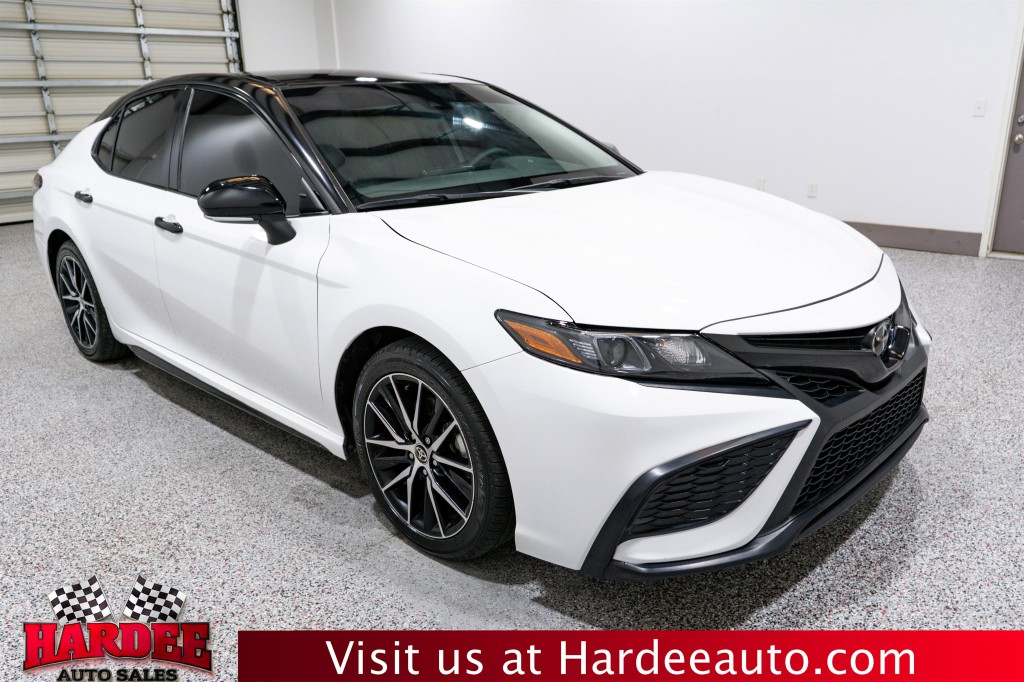 2024 Toyota Camry Image 6