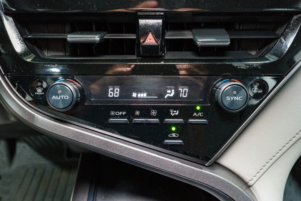 2024 Toyota Camry Image 19