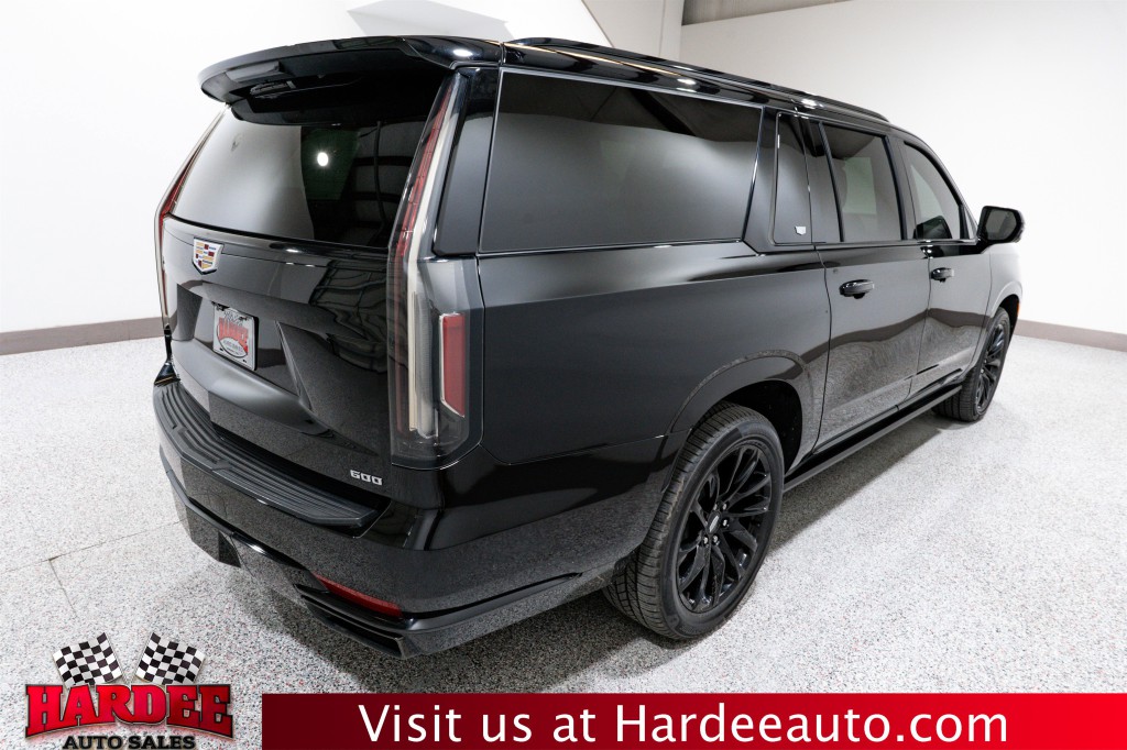 2023 Cadillac Escalade Image 5