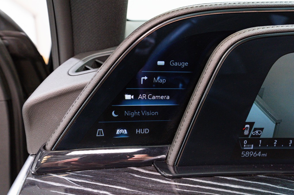 2023 Cadillac Escalade Image 37
