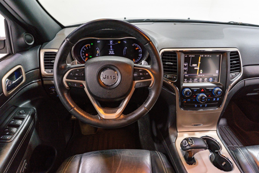 2015 Jeep Grand Cherokee Image 11