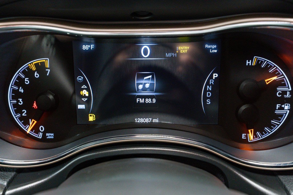 2015 Jeep Grand Cherokee Image 25