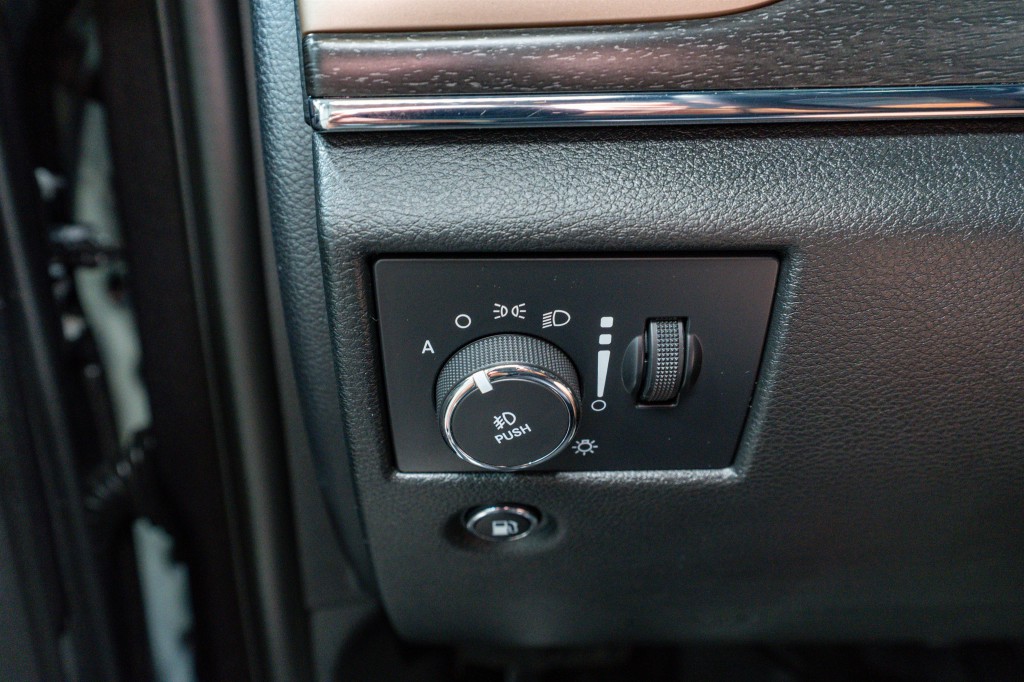 2015 Jeep Grand Cherokee Image 30
