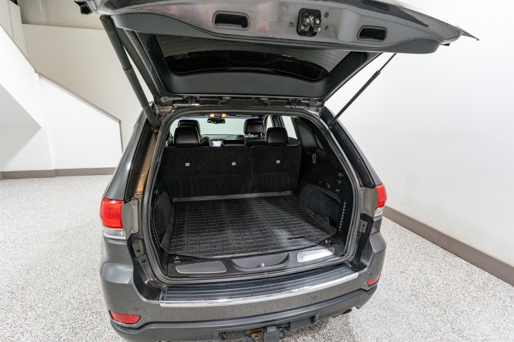 2015 Jeep Grand Cherokee Image 32