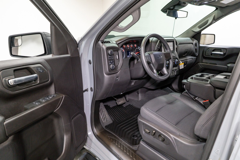 2024 Chevrolet Silverado 1500 Image 13