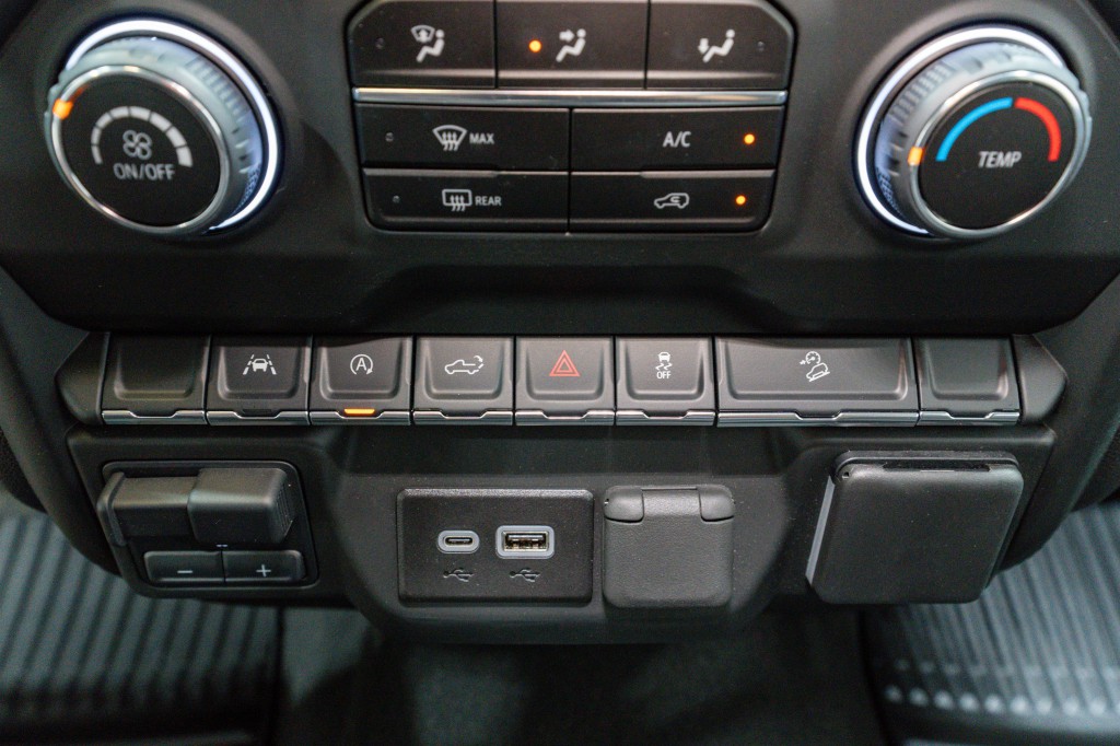 2024 Chevrolet Silverado 1500 Image 21