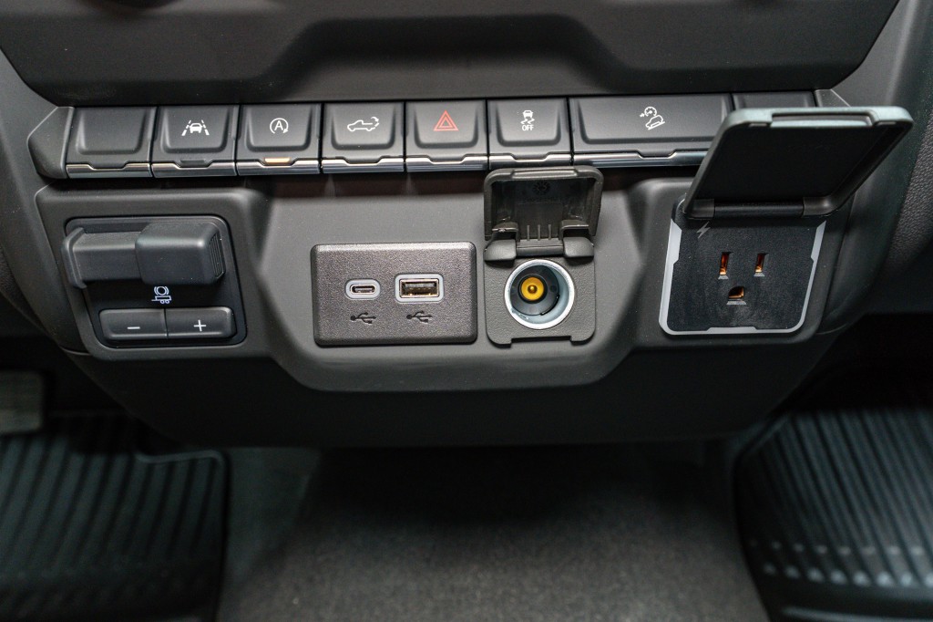 2024 Chevrolet Silverado 1500 Image 22