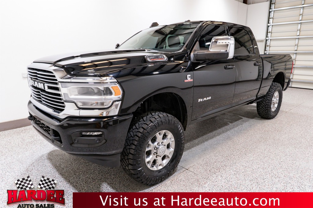 2024 RAM 2500 Image 2