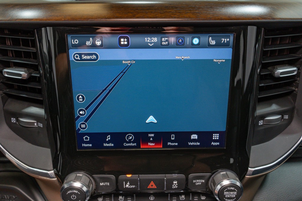 2024 RAM 2500 Image 18
