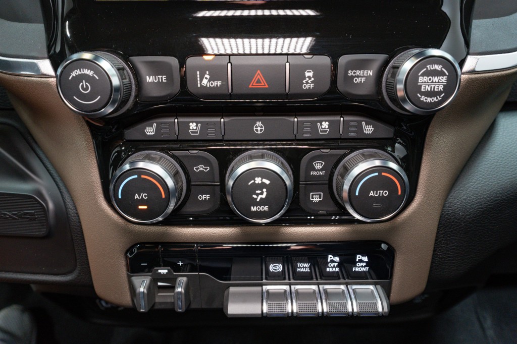 2024 RAM 2500 Image 24