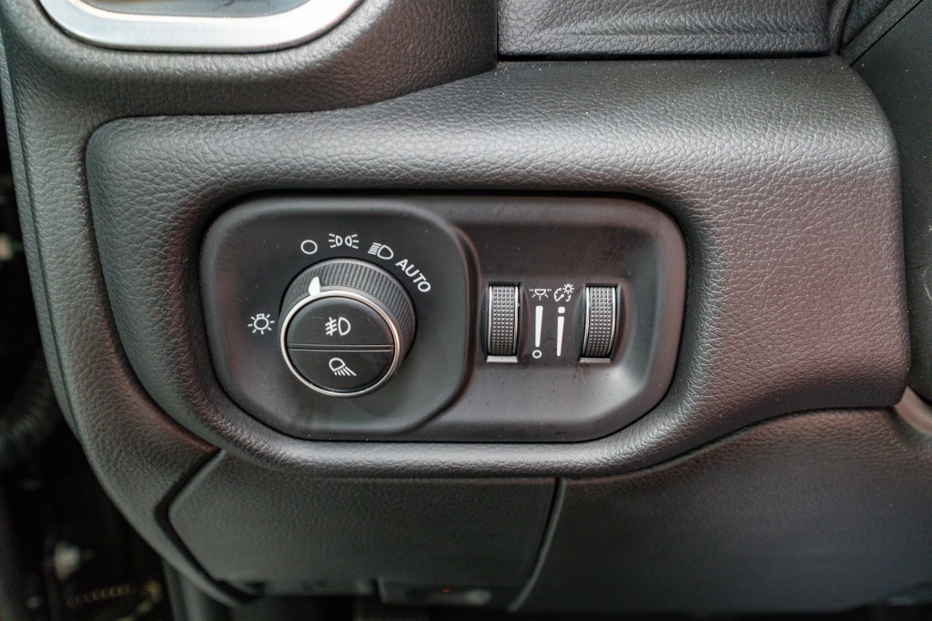 2024 RAM 2500 Image 33