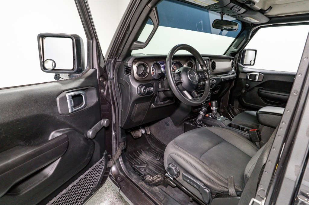 2021 Jeep Wrangler Image 12
