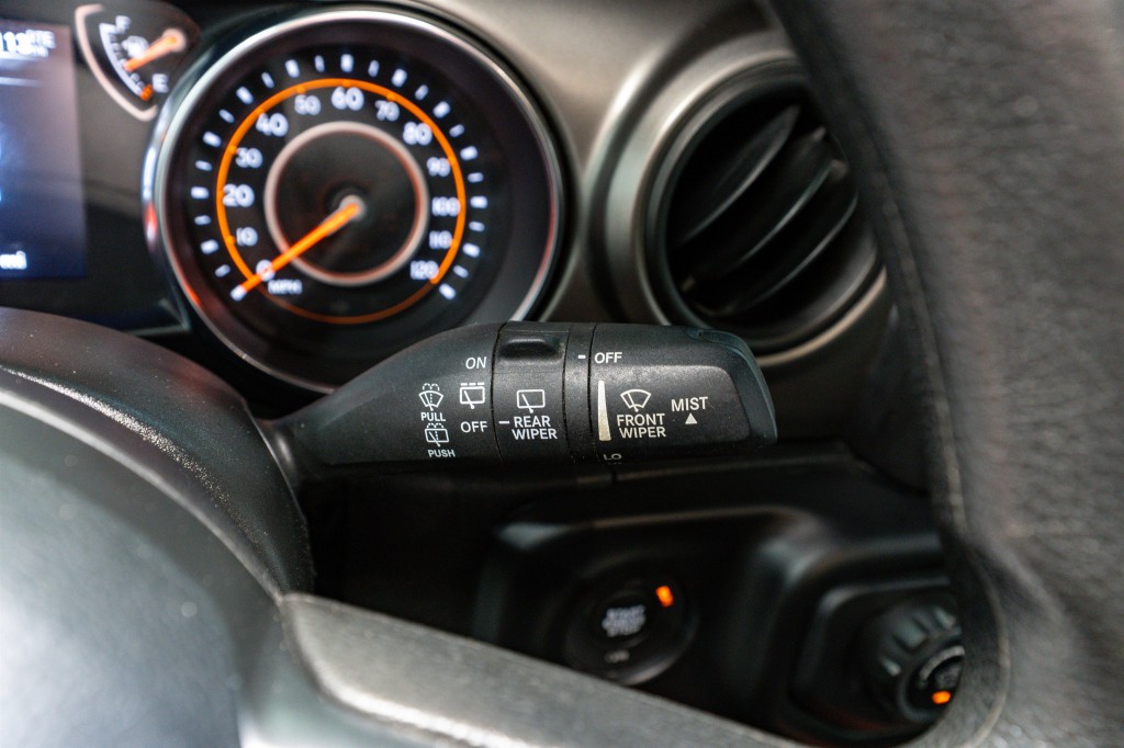 2021 Jeep Wrangler Image 24