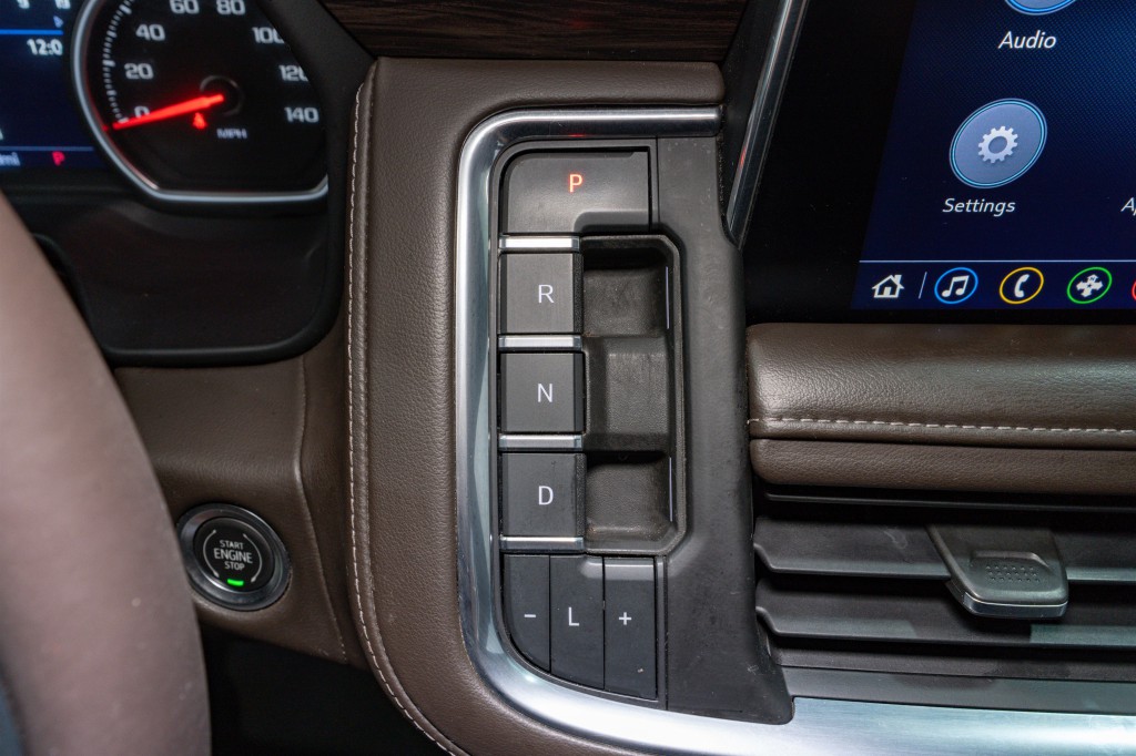 2021 Chevrolet Suburban Image 22
