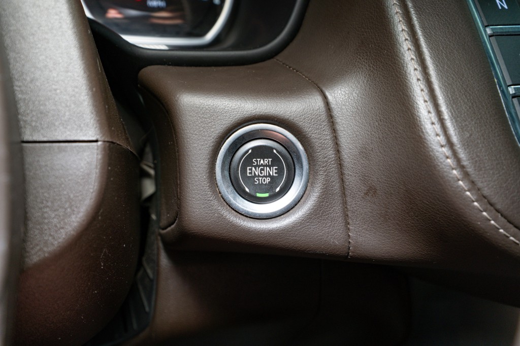 2021 Chevrolet Suburban Image 27
