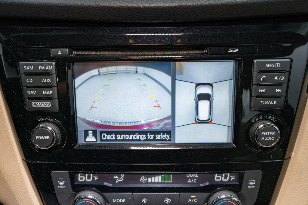 2016 Nissan Rogue Image 20