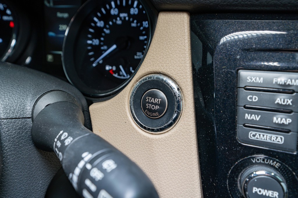 2016 Nissan Rogue Image 29