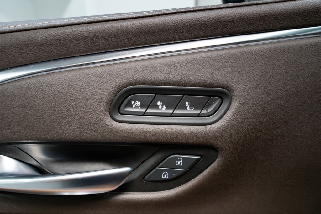 2023 Cadillac Escalade Image 14