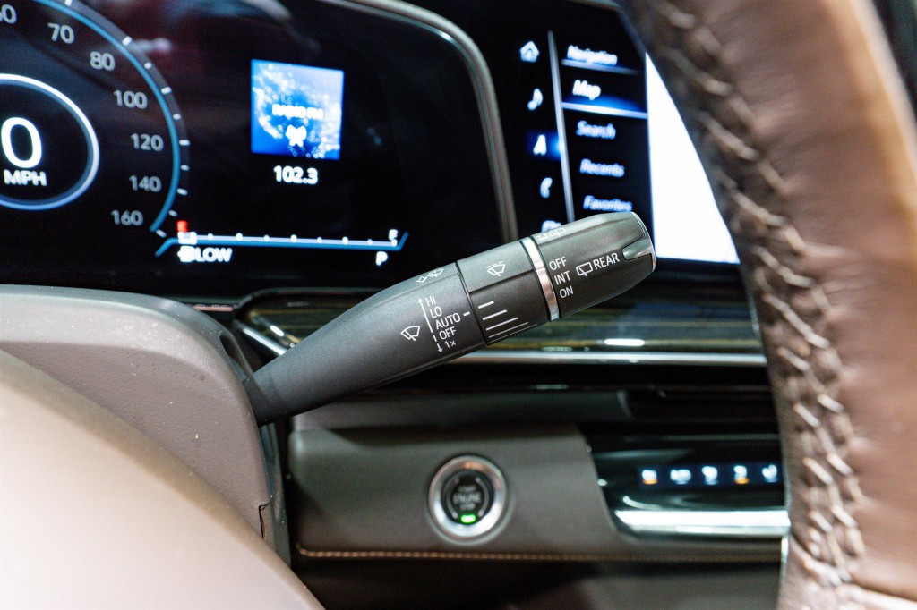 2023 Cadillac Escalade Image 34