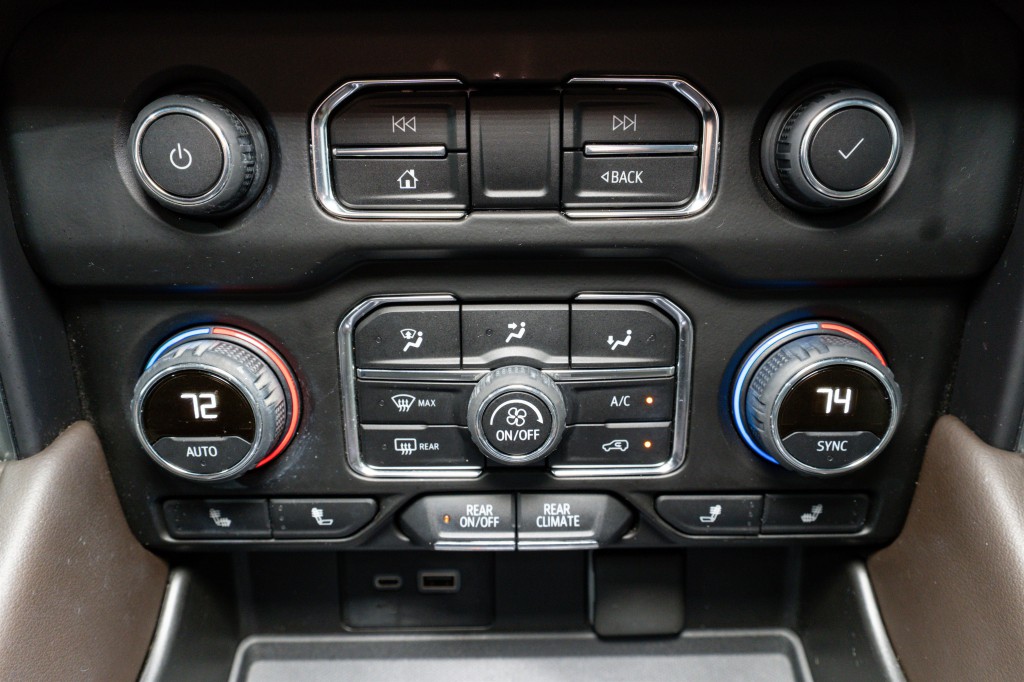 2021 Chevrolet Tahoe Image 22
