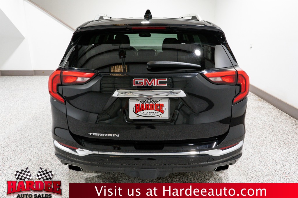 2020 GMC Terrain Image 4