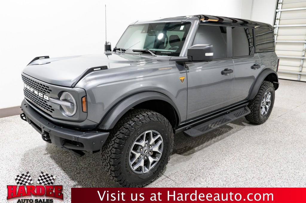 2024 Ford Bronco Image 2